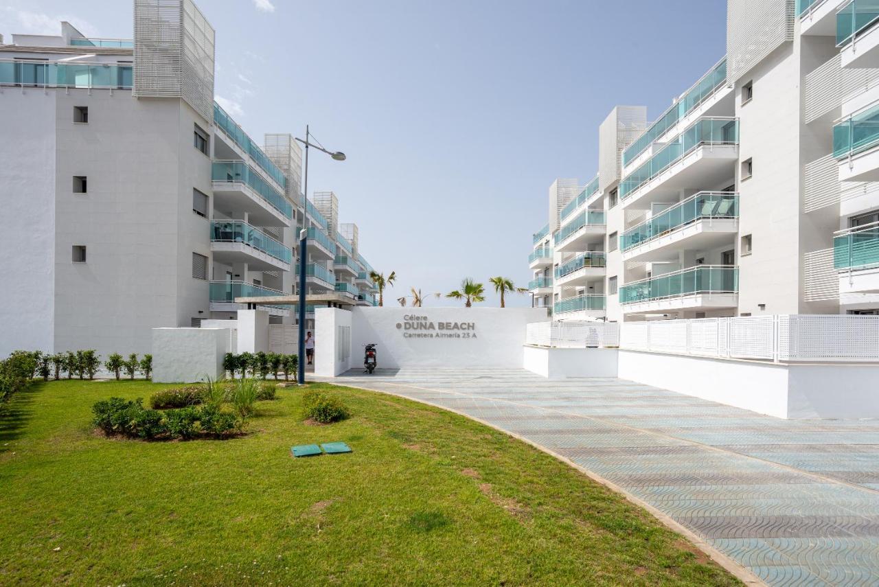 Seafront Duna Beach Luxury Apartment Торокс Екстериор снимка