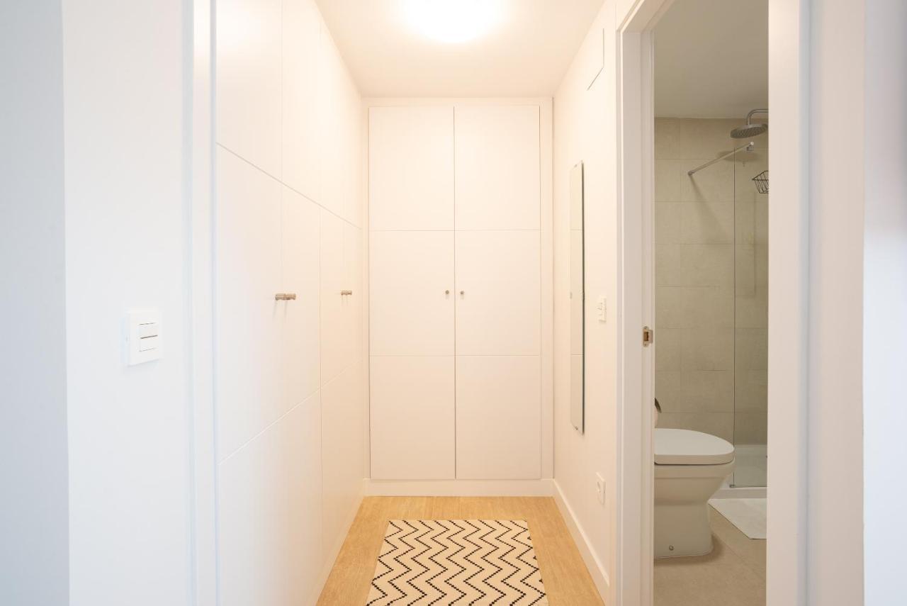 Seafront Duna Beach Luxury Apartment Торокс Екстериор снимка