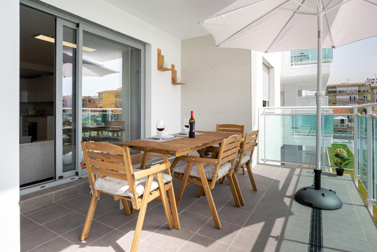 Seafront Duna Beach Luxury Apartment Торокс Екстериор снимка