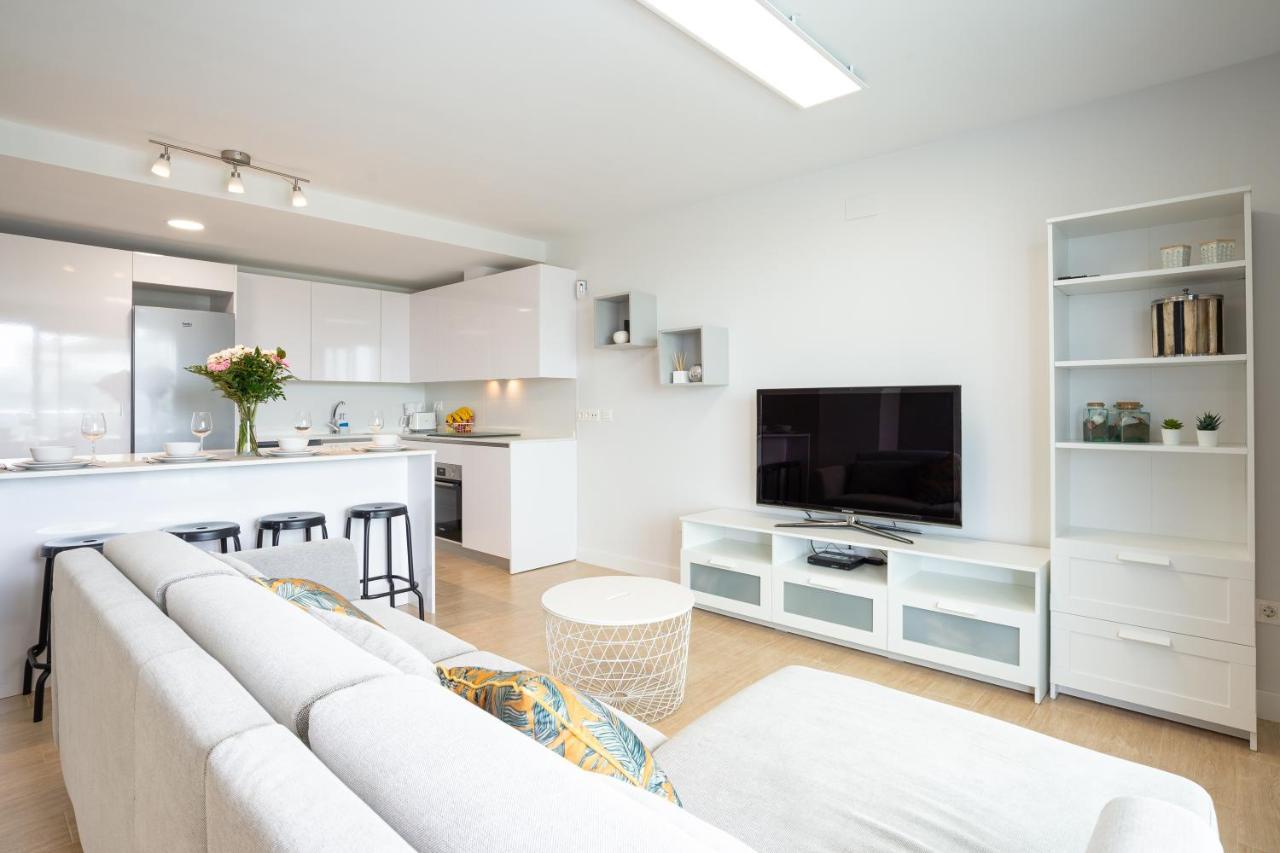 Seafront Duna Beach Luxury Apartment Торокс Екстериор снимка