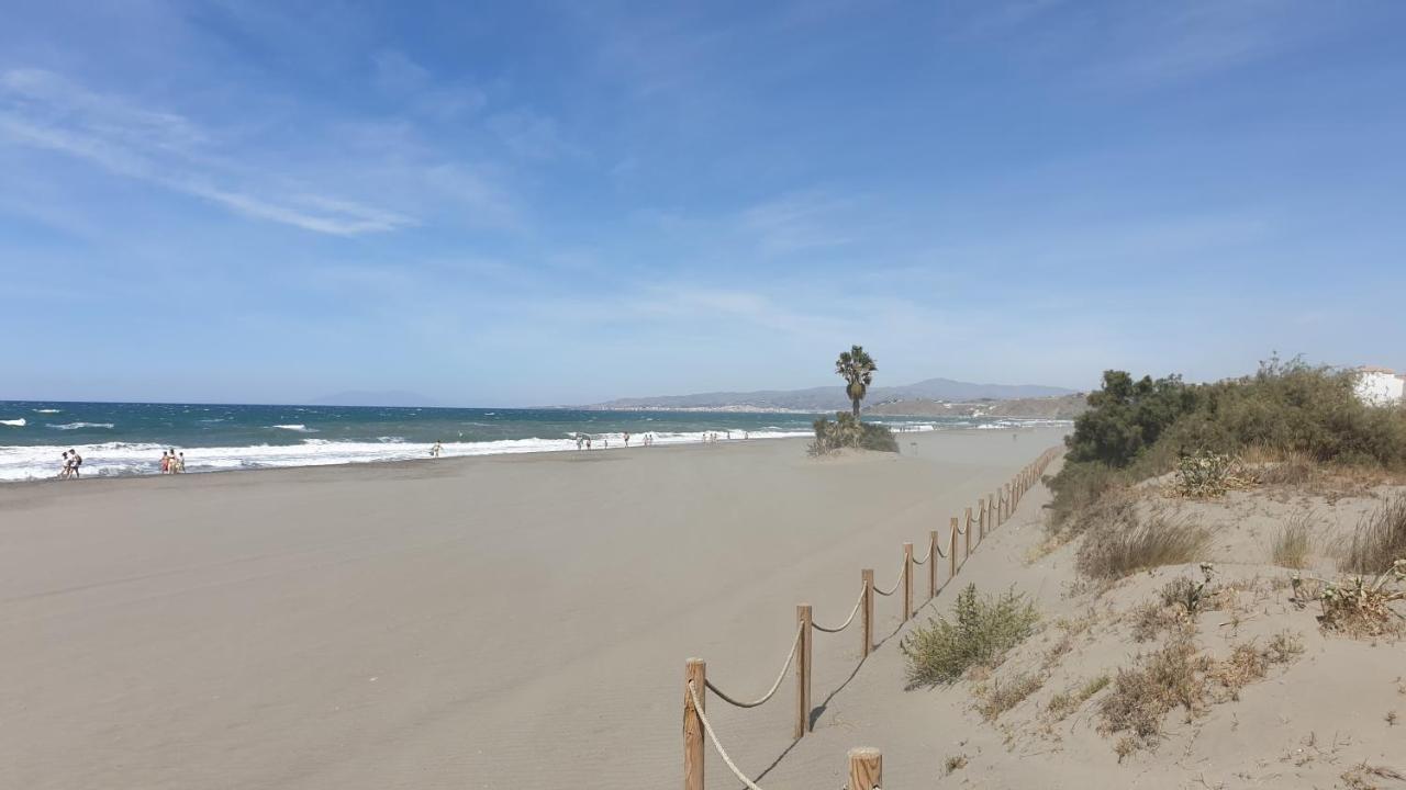 Seafront Duna Beach Luxury Apartment Торокс Екстериор снимка